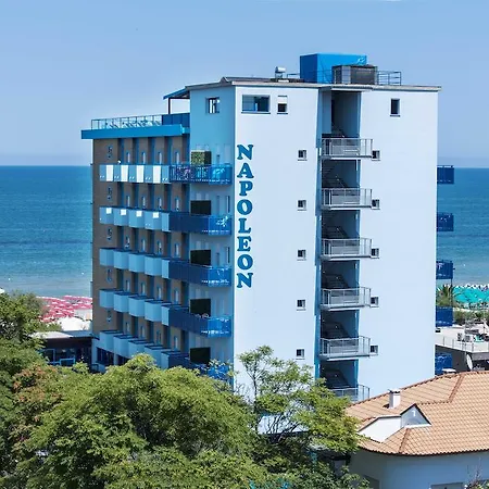 Hotel Napoleon 4*