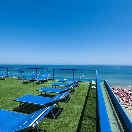 Hotel Napoleon 4*